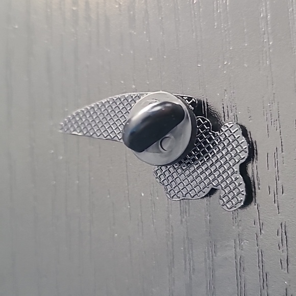 Cat with Knife Pin - Picture 2 of 3